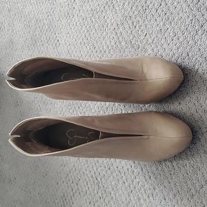 Jessica Simpson Heeled Ankle Boot sz 7